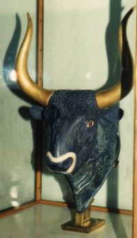 Minoischer Stier: Wikipedia